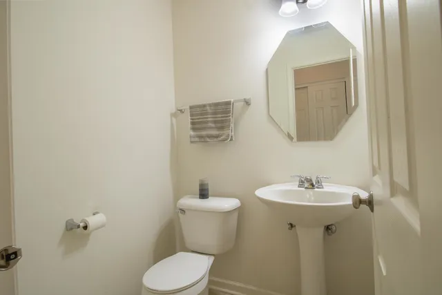 $270,000 | 270 Wildmeadow Lane, Woodstock, IL 60098