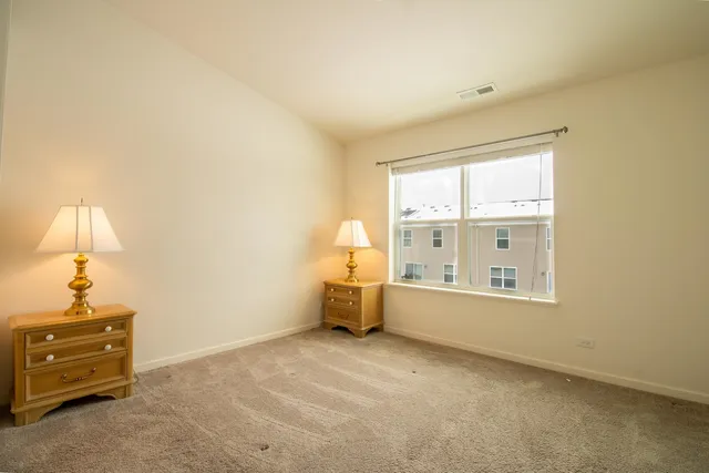 $270,000 | 270 Wildmeadow Lane, Woodstock, IL 60098