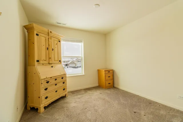 $270,000 | 270 Wildmeadow Lane, Woodstock, IL 60098