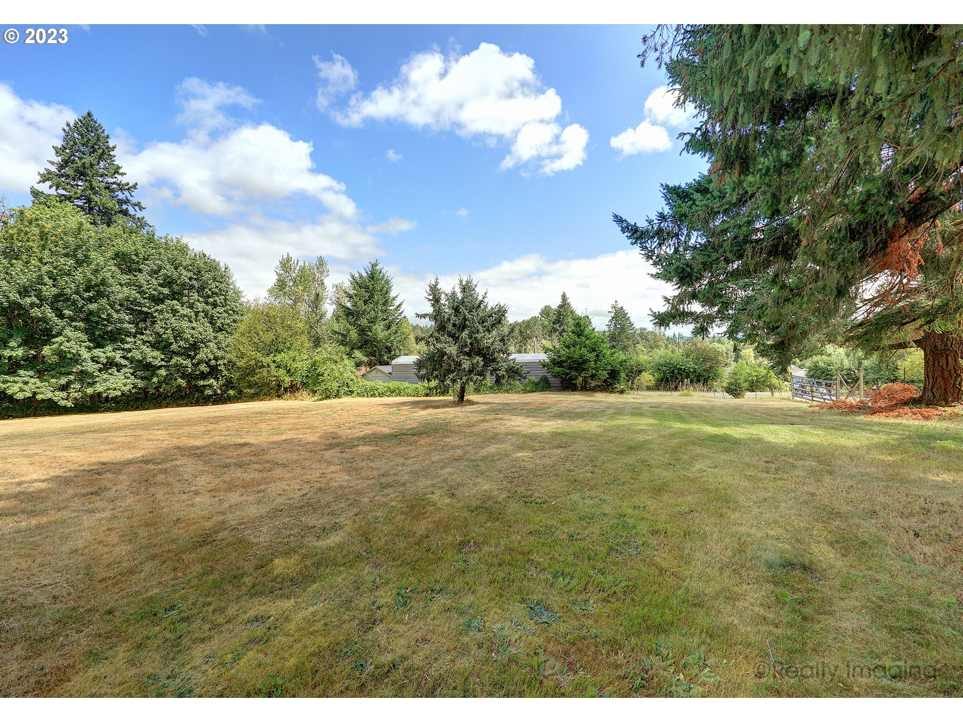 25401 Southeast McNutt Road Gresham, OR 97080 - Photo 12 of 17 Gallery Image 12