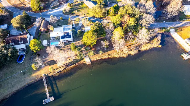 $699,000 | 402 Knott Drive, Eutawville, SC 29048