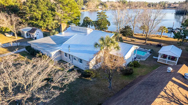 $699,000 | 402 Knott Drive, Eutawville, SC 29048