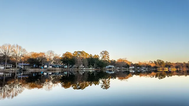 $699,000 | 402 Knott Drive, Eutawville, SC 29048