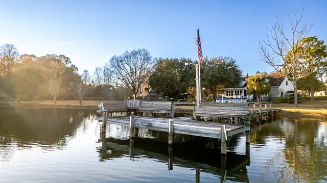 $699,000 | 402 Knott Drive, Eutawville, SC 29048