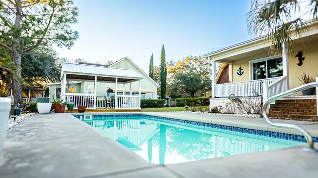 $699,000 | 402 Knott Drive, Eutawville, SC 29048