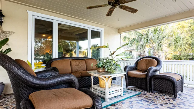 $699,000 | 402 Knott Drive, Eutawville, SC 29048