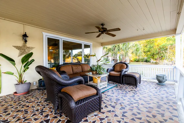 $699,000 | 402 Knott Drive, Eutawville, SC 29048