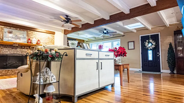 $699,000 | 402 Knott Drive, Eutawville, SC 29048