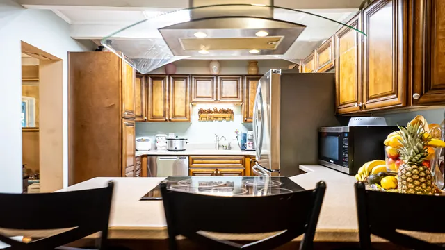 $699,000 | 402 Knott Drive, Eutawville, SC 29048