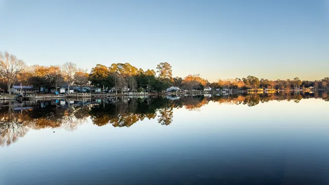 $699,000 | 402 Knott Drive, Eutawville, SC 29048