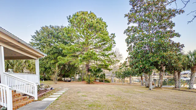 $699,000 | 402 Knott Drive, Eutawville, SC 29048