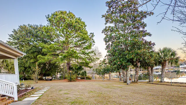 $699,000 | 402 Knott Drive, Eutawville, SC 29048