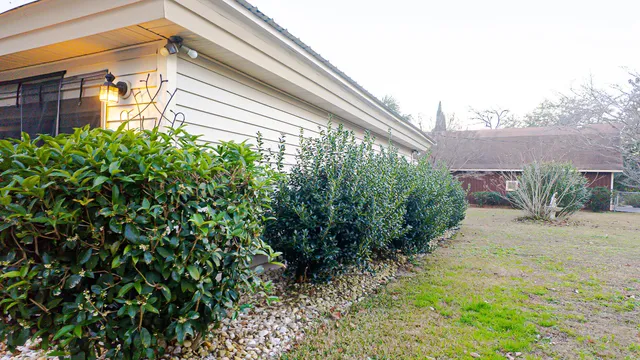 $699,000 | 402 Knott Drive, Eutawville, SC 29048