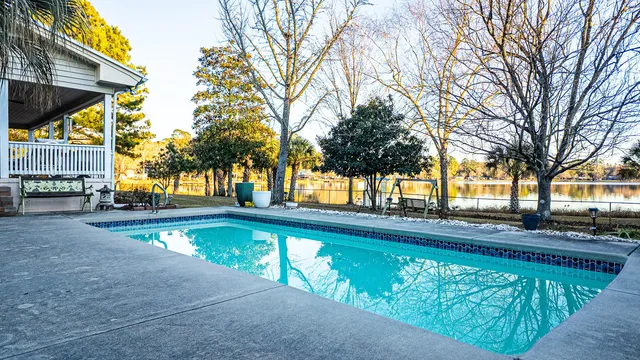 $699,000 | 402 Knott Drive, Eutawville, SC 29048