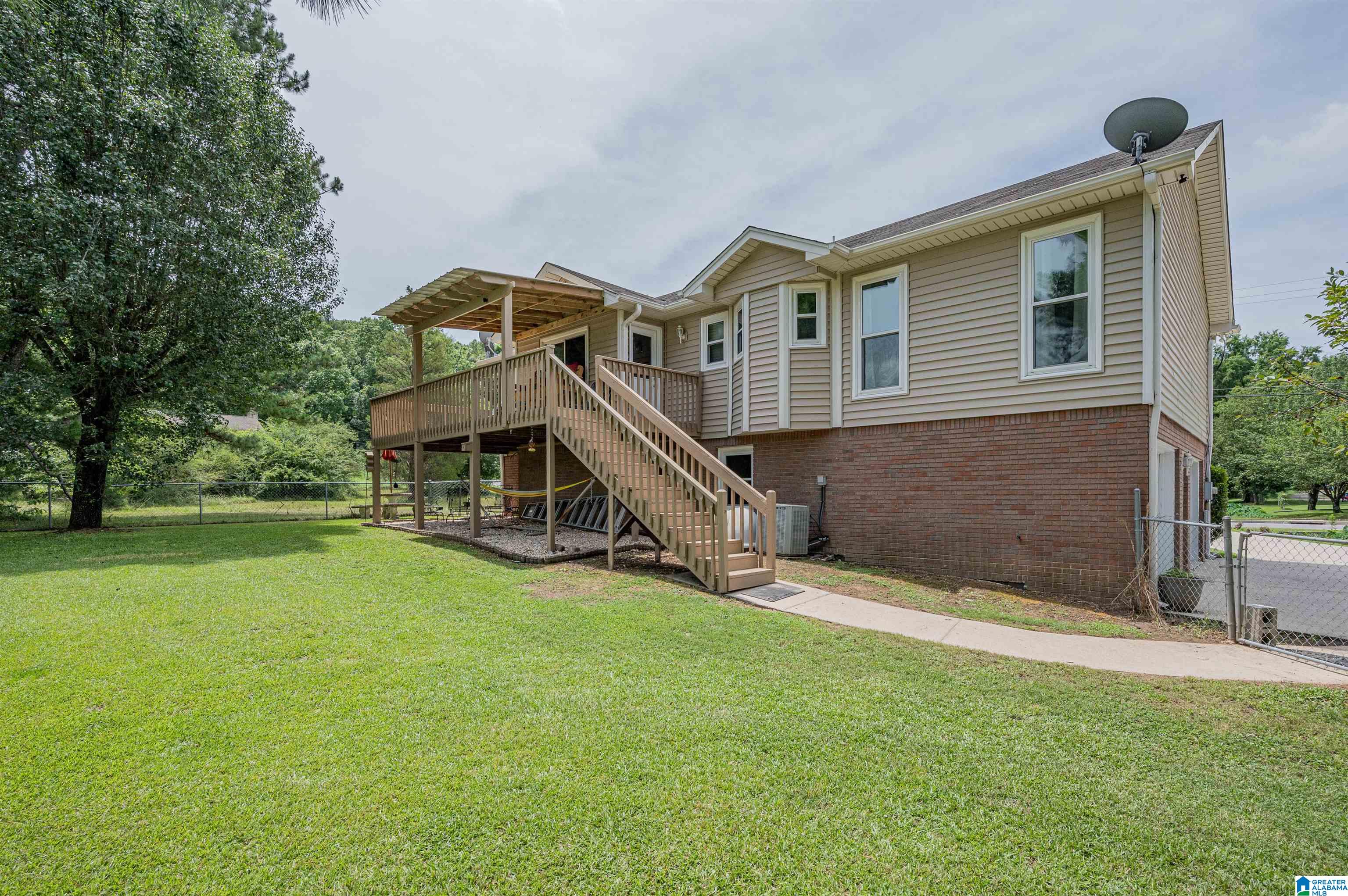 100 Hickory Street Alabaster, AL 35114 - Photo 43 of 48