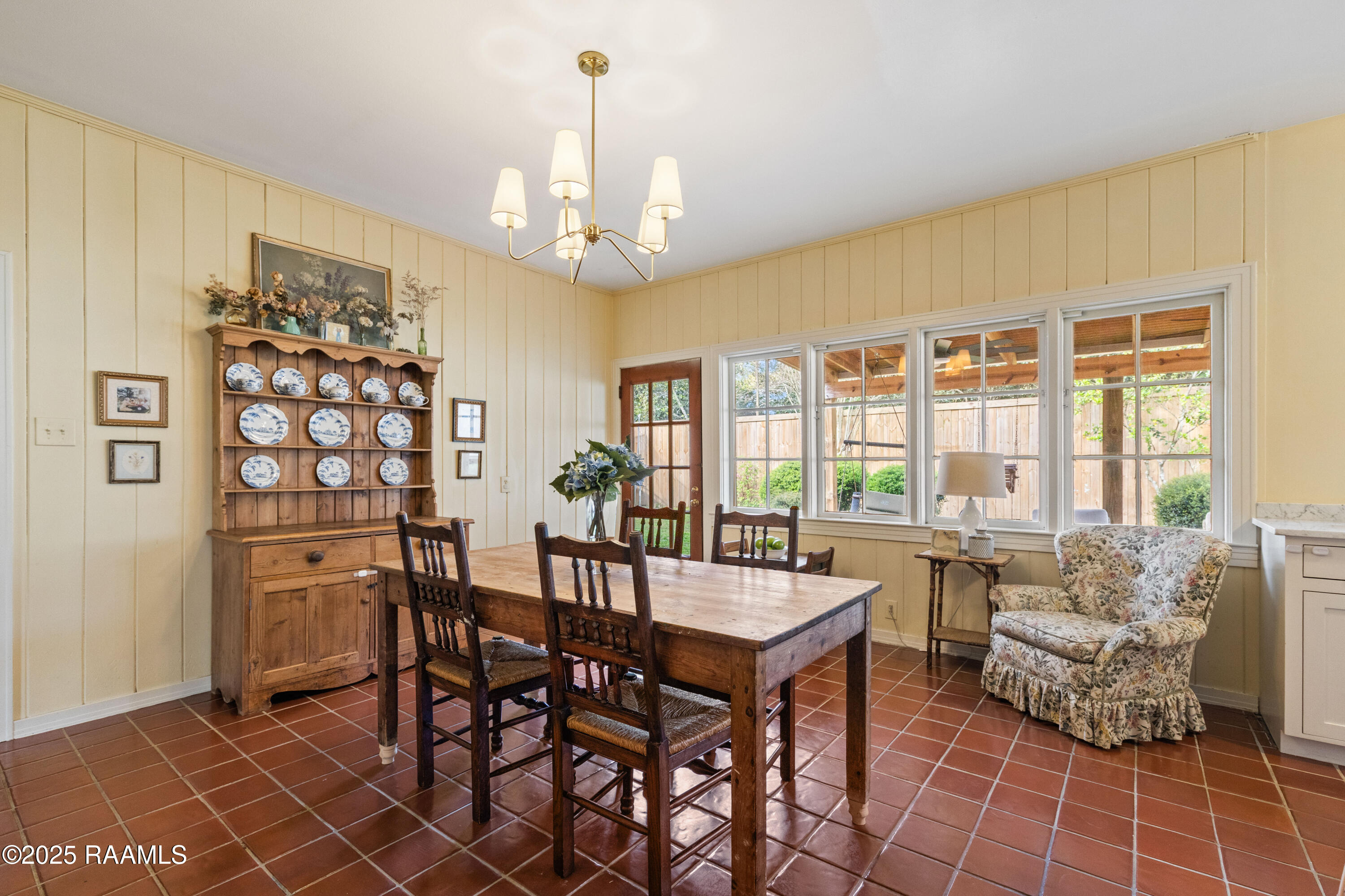 208 Beverly Drive Lafayette, LA 70503 - Photo 13 of 50 208Beverly-36