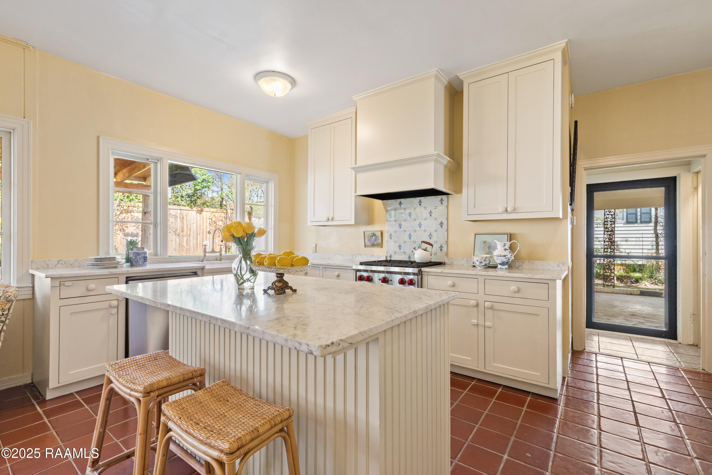 208 Beverly Drive Lafayette, LA 70503 - Photo 16 of 50 208Beverly-45