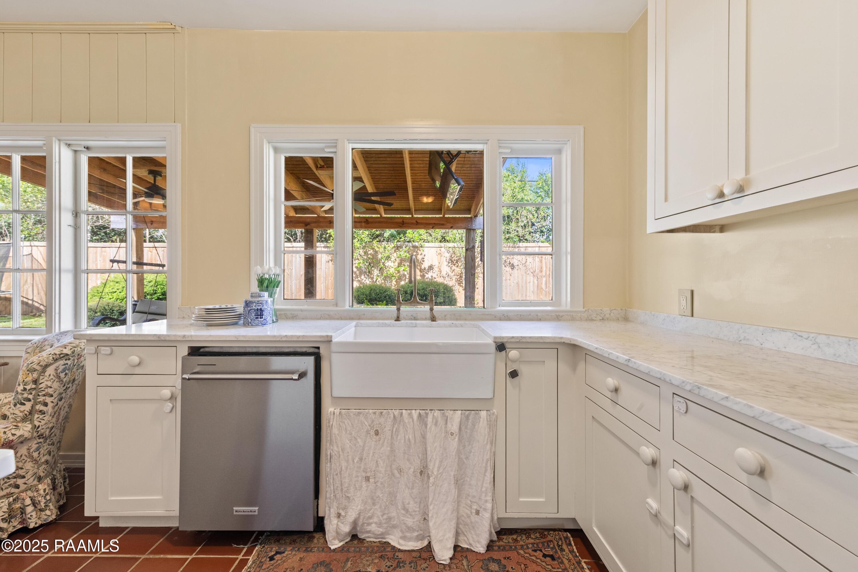 208 Beverly Drive Lafayette, LA 70503 - Photo 20 of 50 208Beverly-69