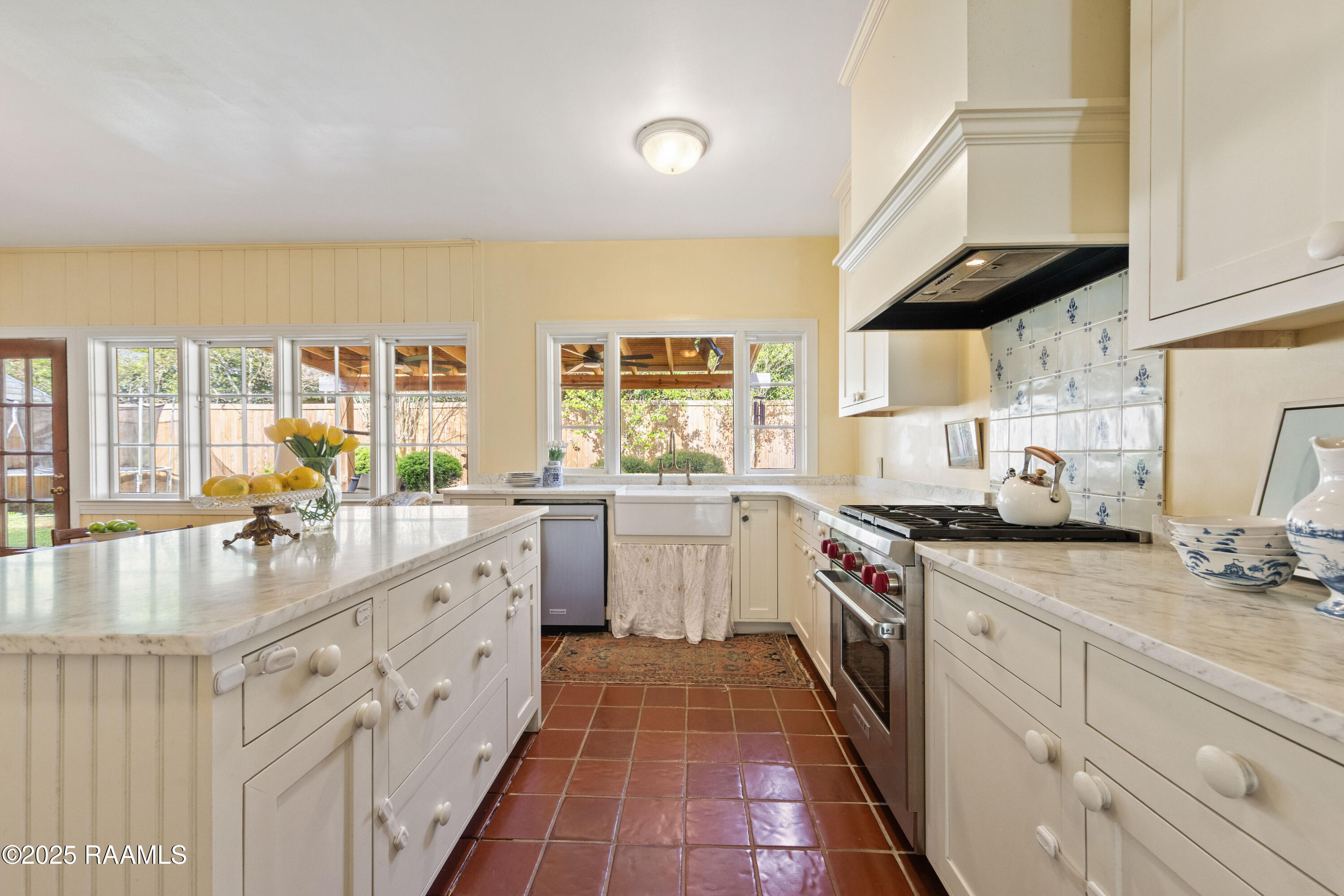 208 Beverly Drive Lafayette, LA 70503 - Photo 21 of 50 208Beverly-72