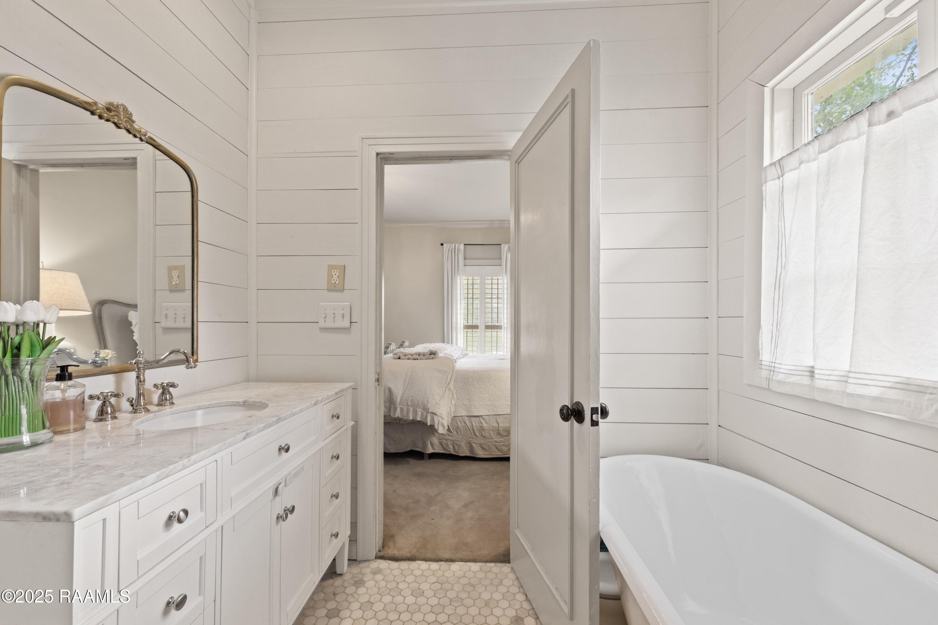 208 Beverly Drive Lafayette, LA 70503 - Photo 26 of 50 208Beverly-87_2