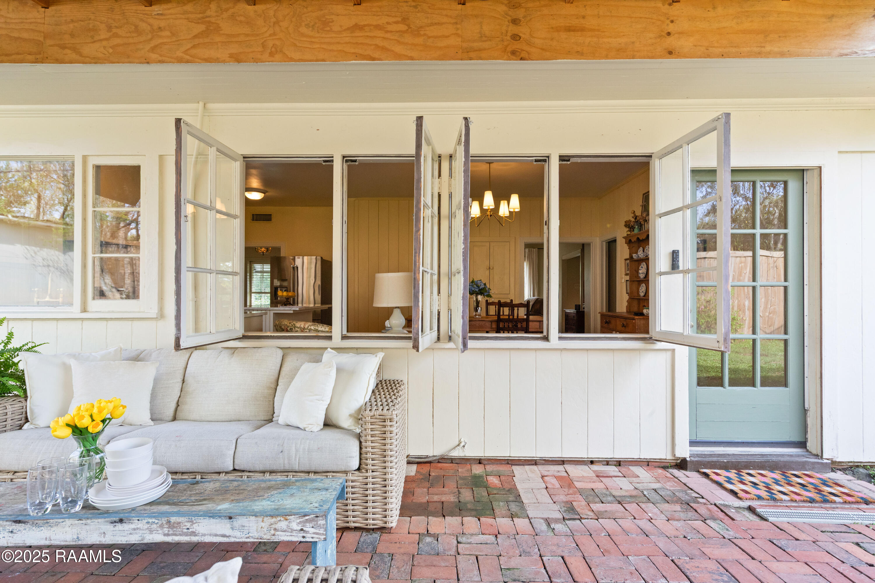 208 Beverly Drive Lafayette, LA 70503 - Photo 36 of 50 208Beverly-114