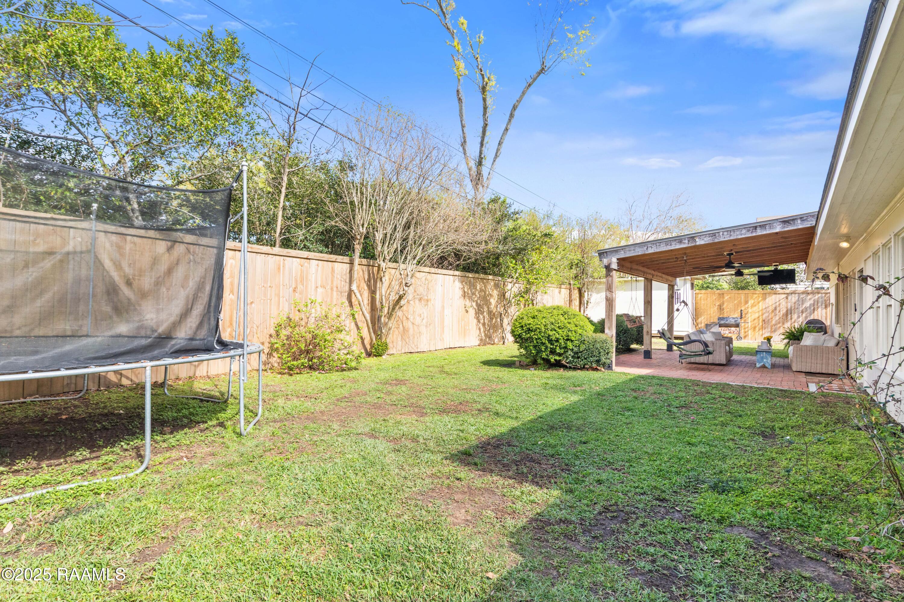 208 Beverly Drive Lafayette, LA 70503 - Photo 44 of 50 208Beverly-115