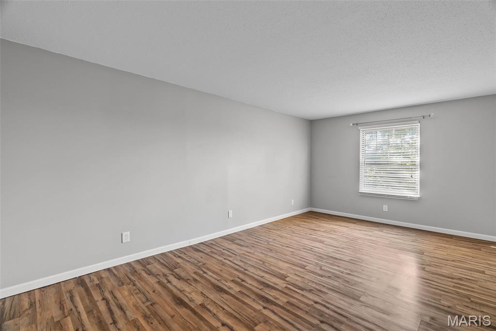 15009 Claymoor Court, Unit 15 Chesterfield, MO 63017 - Photo 31 of 42