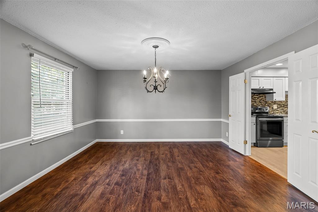 15009 Claymoor Court, Unit 15 Chesterfield, MO 63017 - Photo 7 of 42