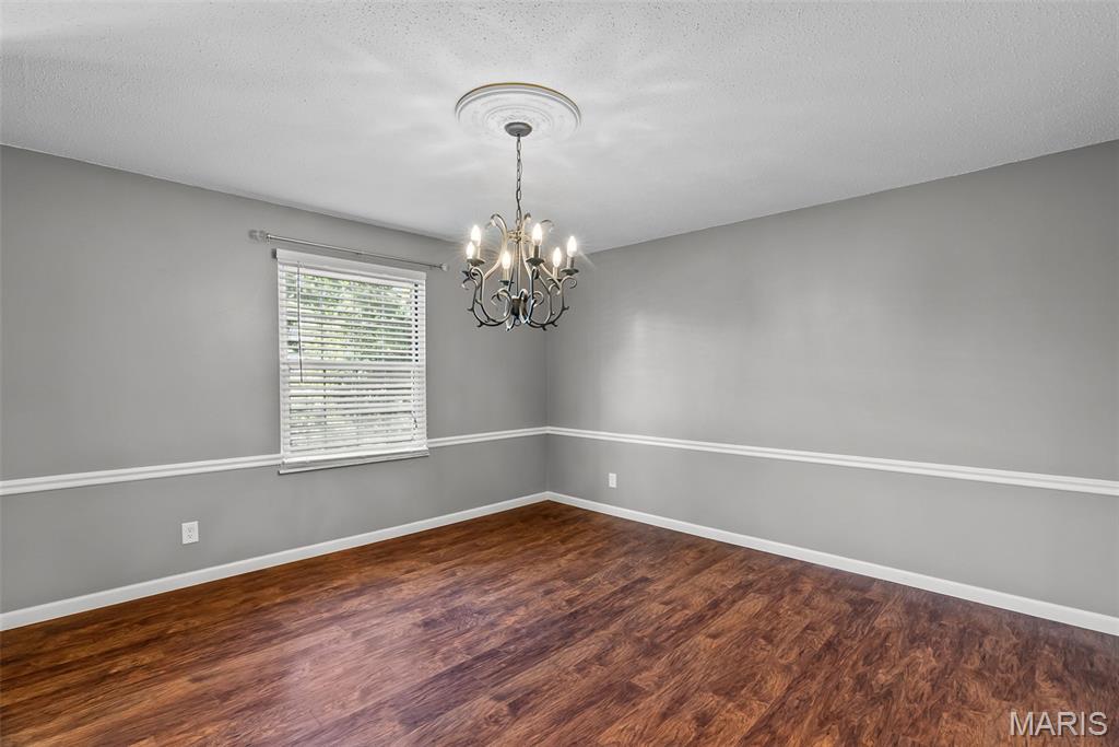 15009 Claymoor Court, Unit 15 Chesterfield, MO 63017 - Photo 8 of 42