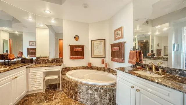 $1,100,000 | 385 North Point Road, Unit 903, Osprey, FL 34229