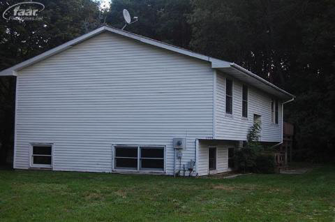 11444 Runyan Lake Road Fenton, MI 48430 - Photo 3 of 23 20195895-2.JPG