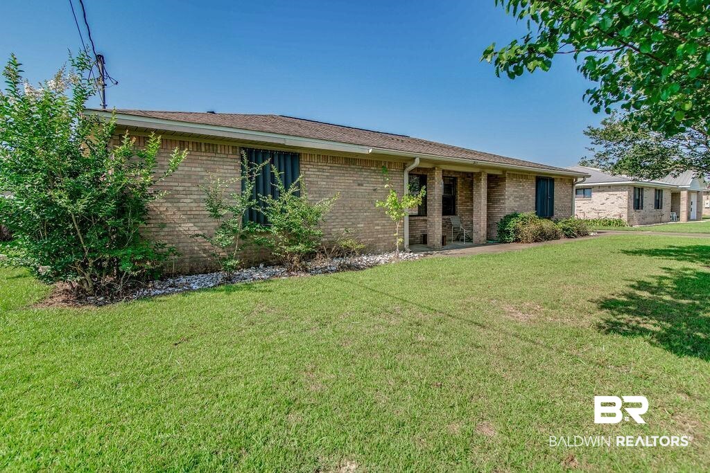 503 Ariel Avenue Foley, AL 36535 - Photo 2 of 30