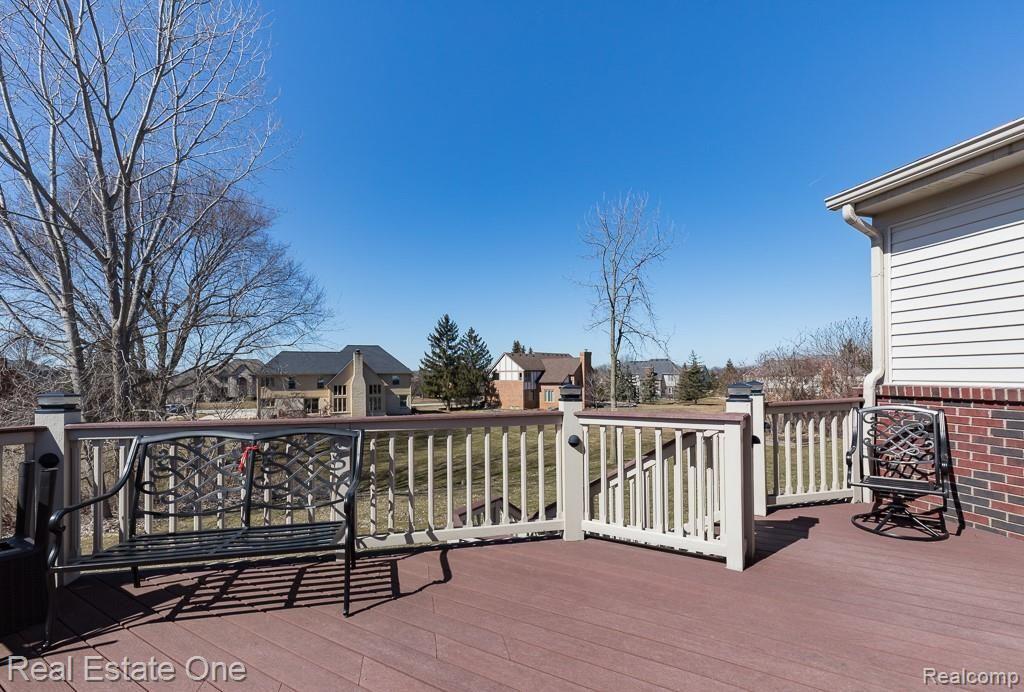 4122 Norwich Court Rochester, MI 48306 - Photo 48 of 53 Norwich Ext MLS-W102.jpg