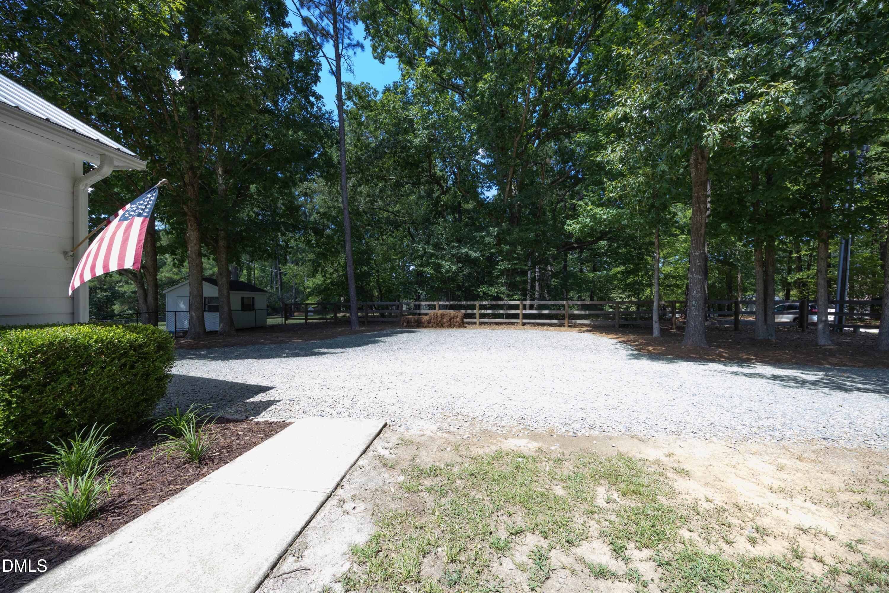 217 Petty Road Sanford, NC 27330 - Photo 7 of 40 07ParkingArea