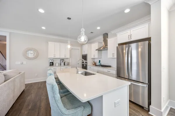 $3,300 | 889 Carnes Crossing, Summerville, SC 29486