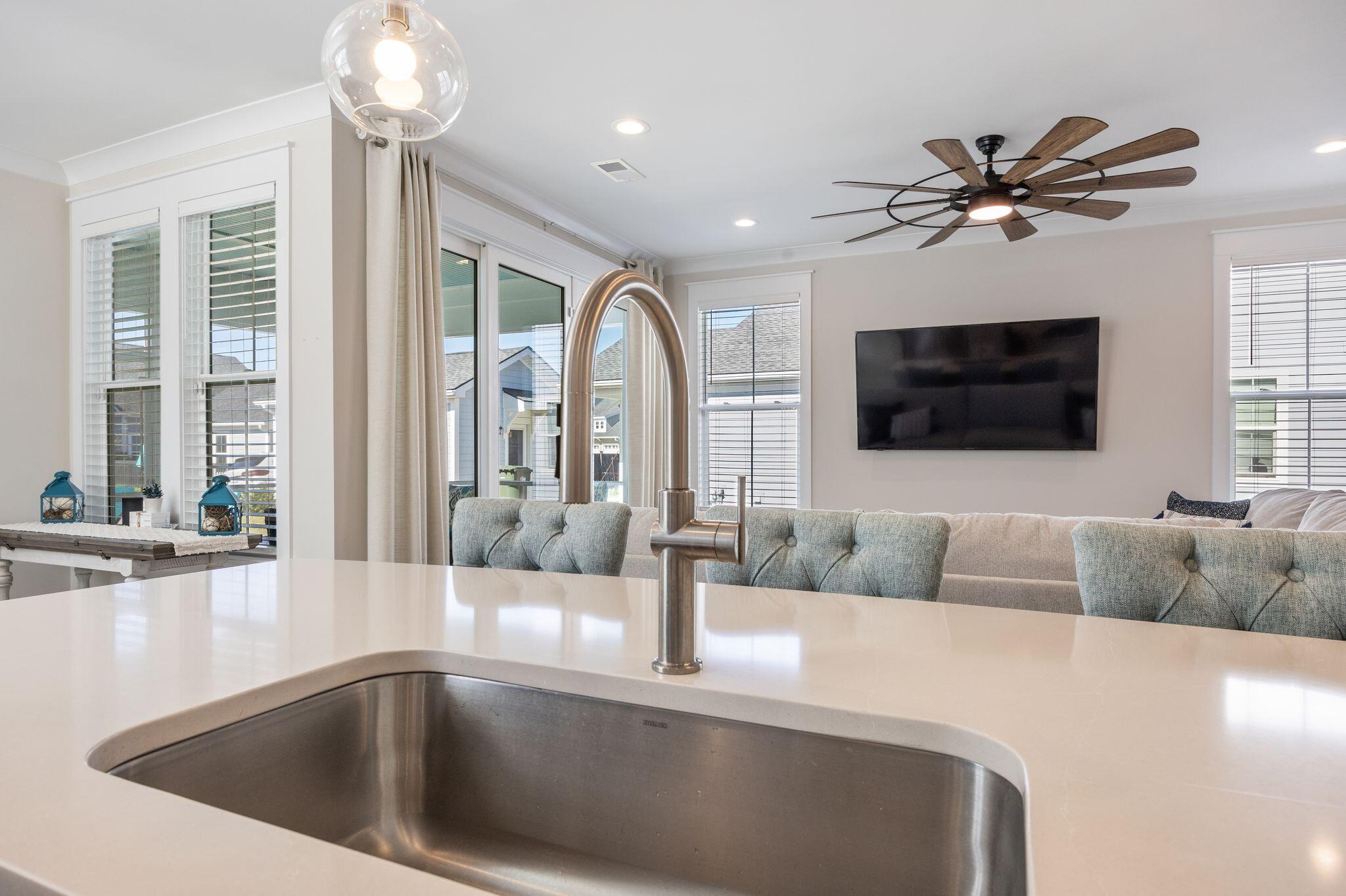 889 Carnes Crossing Summerville, SC 29486 - Photo 15 of 60 3I1A7906