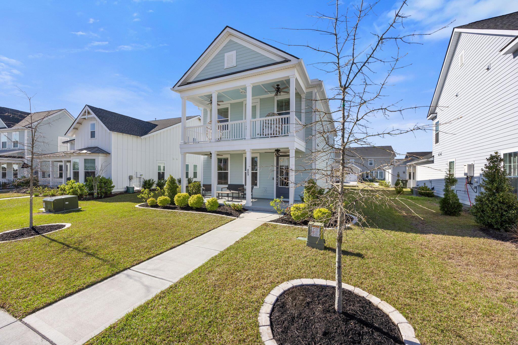 889 Carnes Crossing Summerville, SC 29486 - Photo 3 of 60 3I1A7775