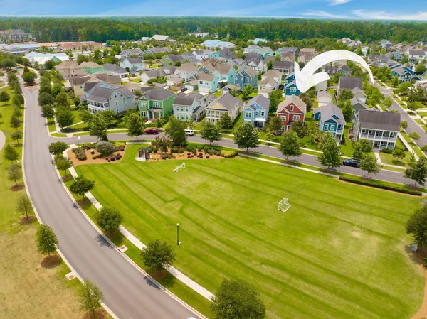 $3,300 | 889 Carnes Crossing, Summerville, SC 29486