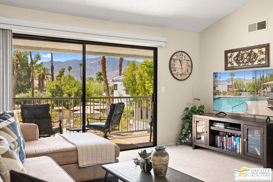 3155 Ramon Road, Unit 406 Palm Springs, CA 92264 - Photo 15 of 37 Gallery Image 15
