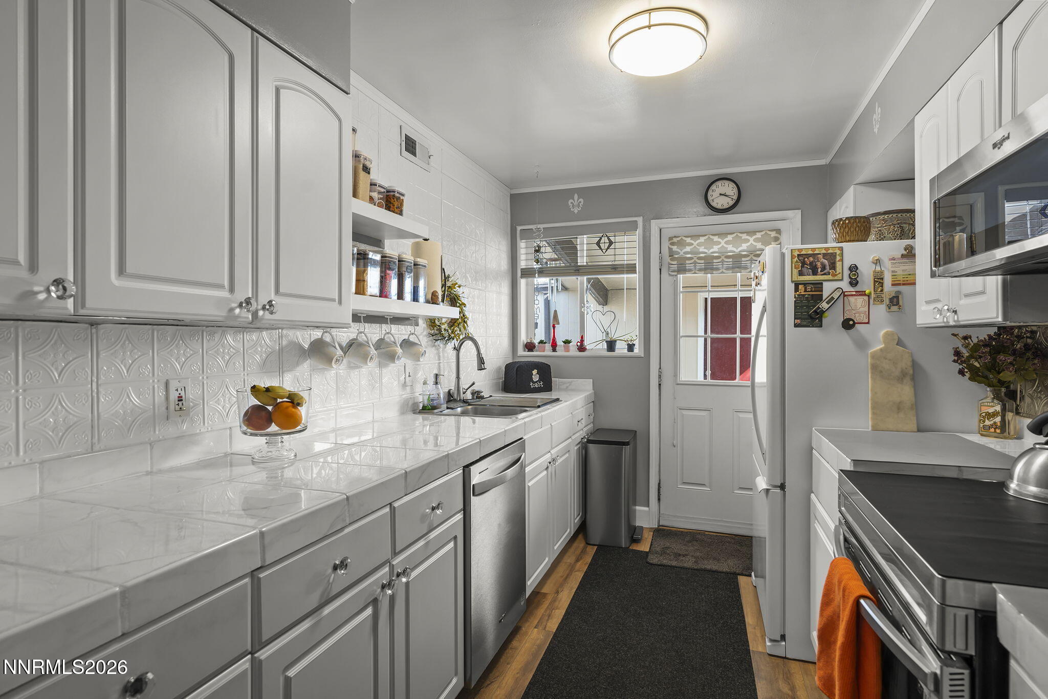 13721 Mt Whitney Street Reno, NV 89506 - Photo 11 of 23 11-web-or-mls-_DSC6893