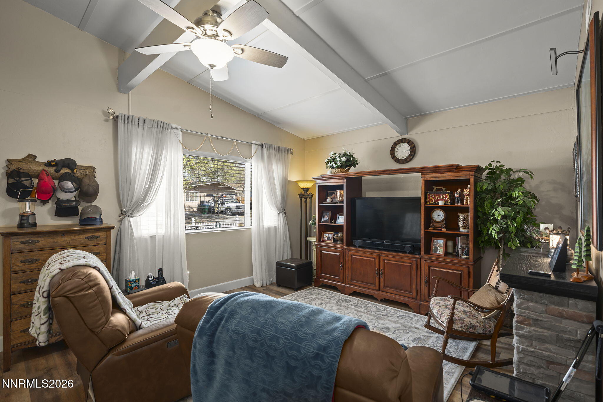 13721 Mt Whitney Street Reno, NV 89506 - Photo 6 of 23 6-web-or-mls-_DSC6876