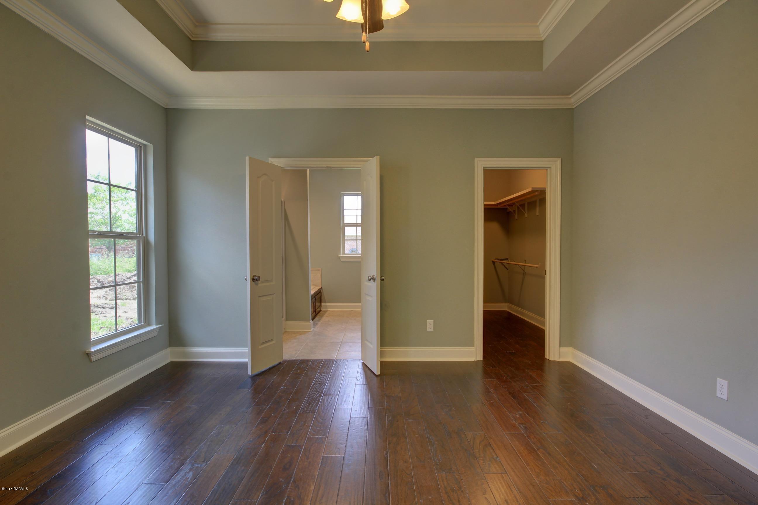 914 Russo Road New Iberia, LA 70563 - Photo 16 of 26 s__25