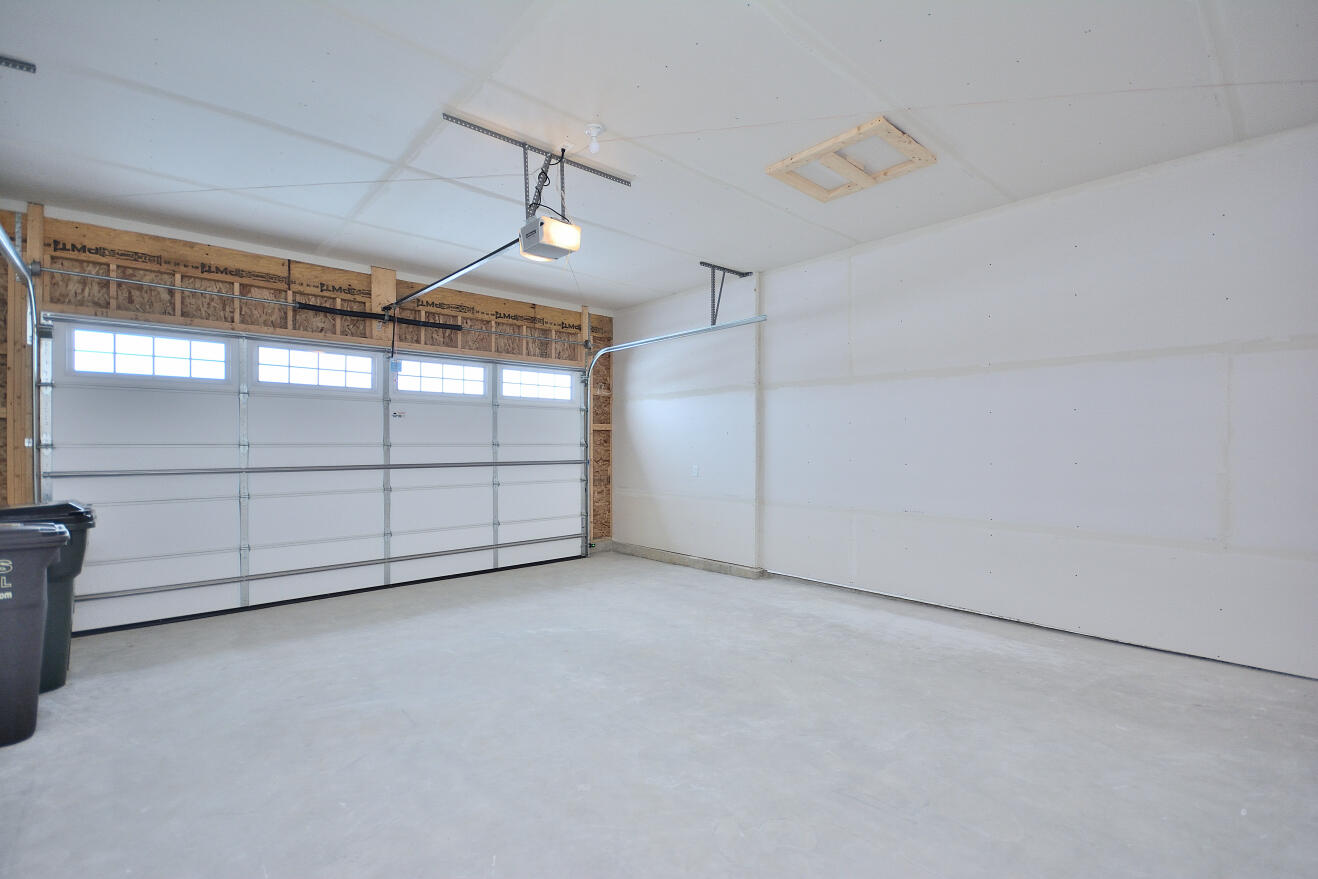 1017 Elderberry Road Oconomowoc, WI 53066 - Photo 30 of 33 79 ARWT (25)