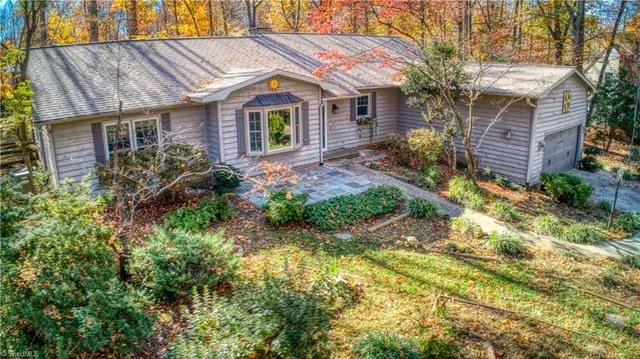 $359,000 | 504 Ray W Drive, Kernersville, NC 27284