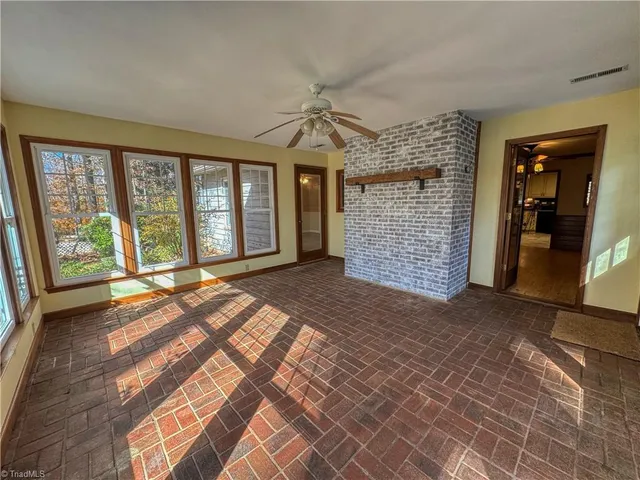 $359,000 | 504 Ray W Drive, Kernersville, NC 27284