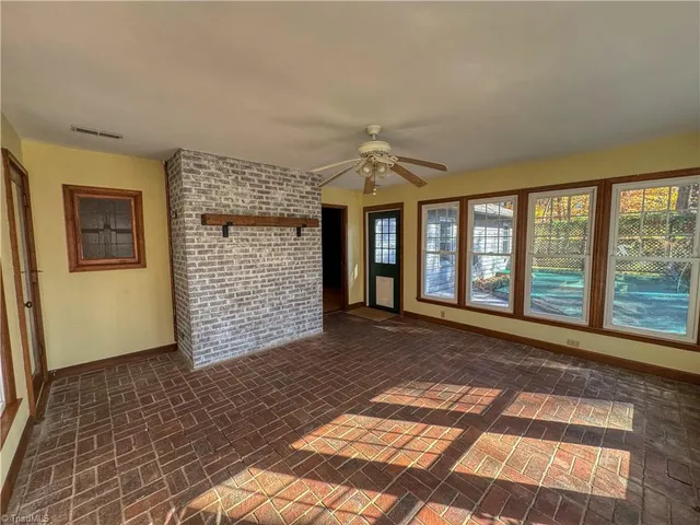 $359,000 | 504 Ray W Drive, Kernersville, NC 27284