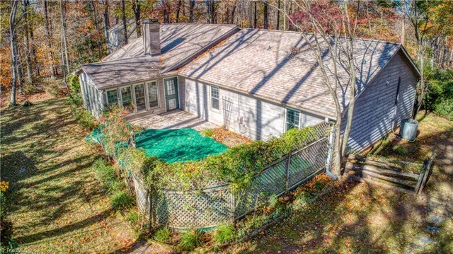 $359,000 | 504 Ray W Drive, Kernersville, NC 27284