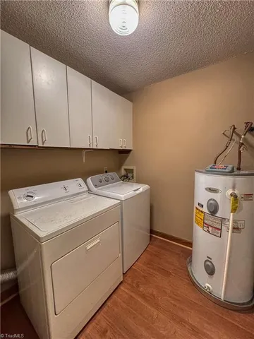 $359,000 | 504 Ray W Drive, Kernersville, NC 27284