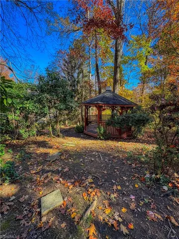 $359,000 | 504 Ray W Drive, Kernersville, NC 27284