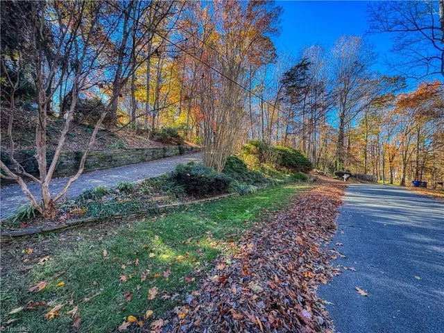 $359,000 | 504 Ray W Drive, Kernersville, NC 27284